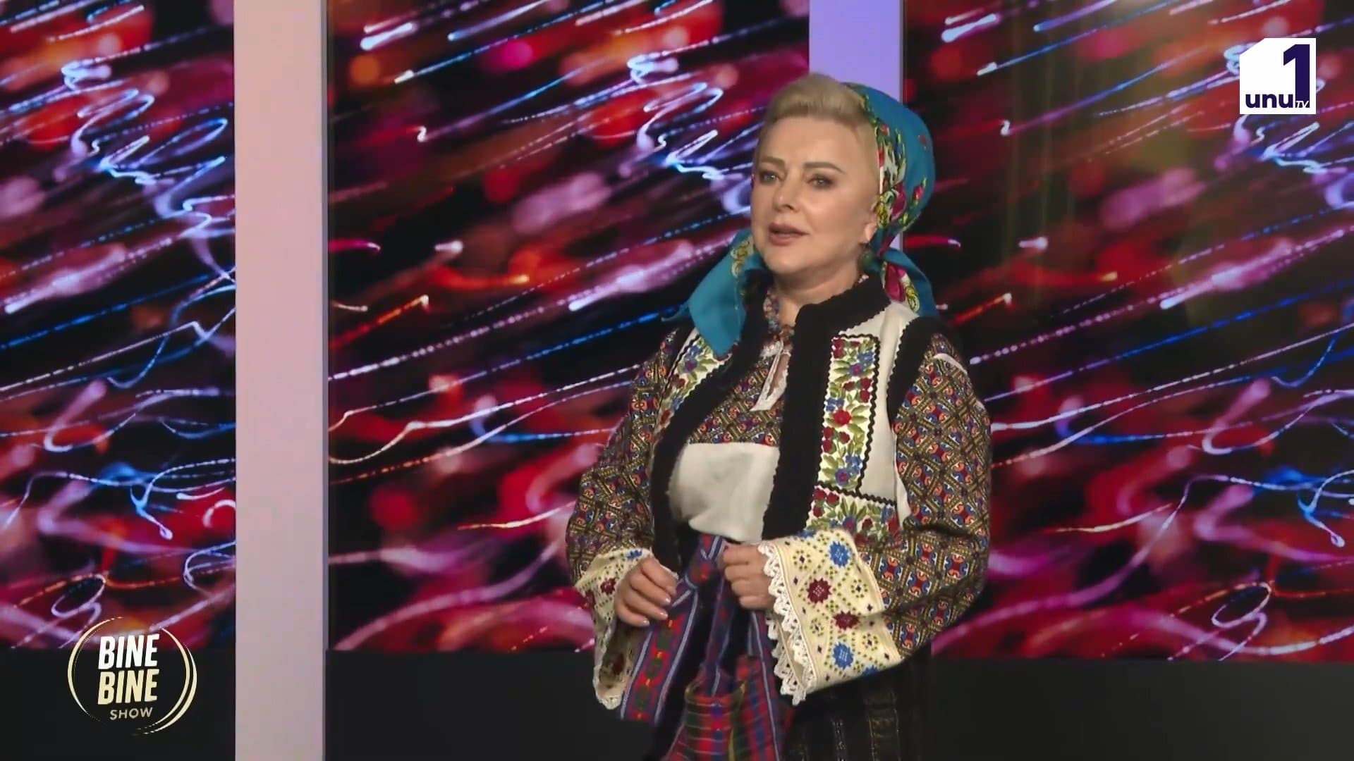 BINEBINE SHOW: Maria Iliuț ne prezintă „Când eram nevastă”, iar ansamblul vine cu „În vale la răchițele” /28.10.2026